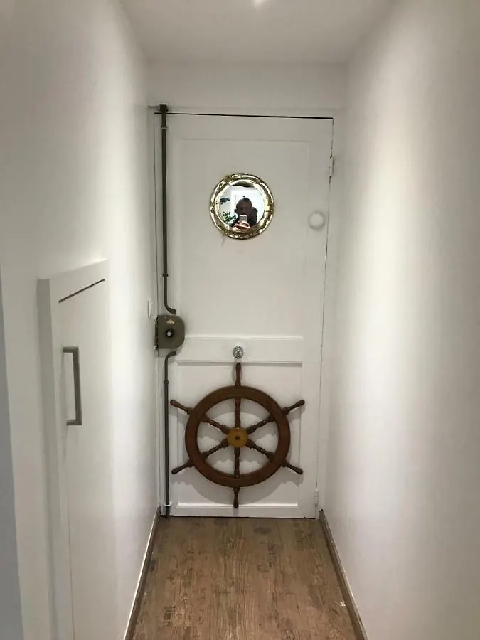 Le Petit Bateau Lägenhet Menton 0*,  Frankrike