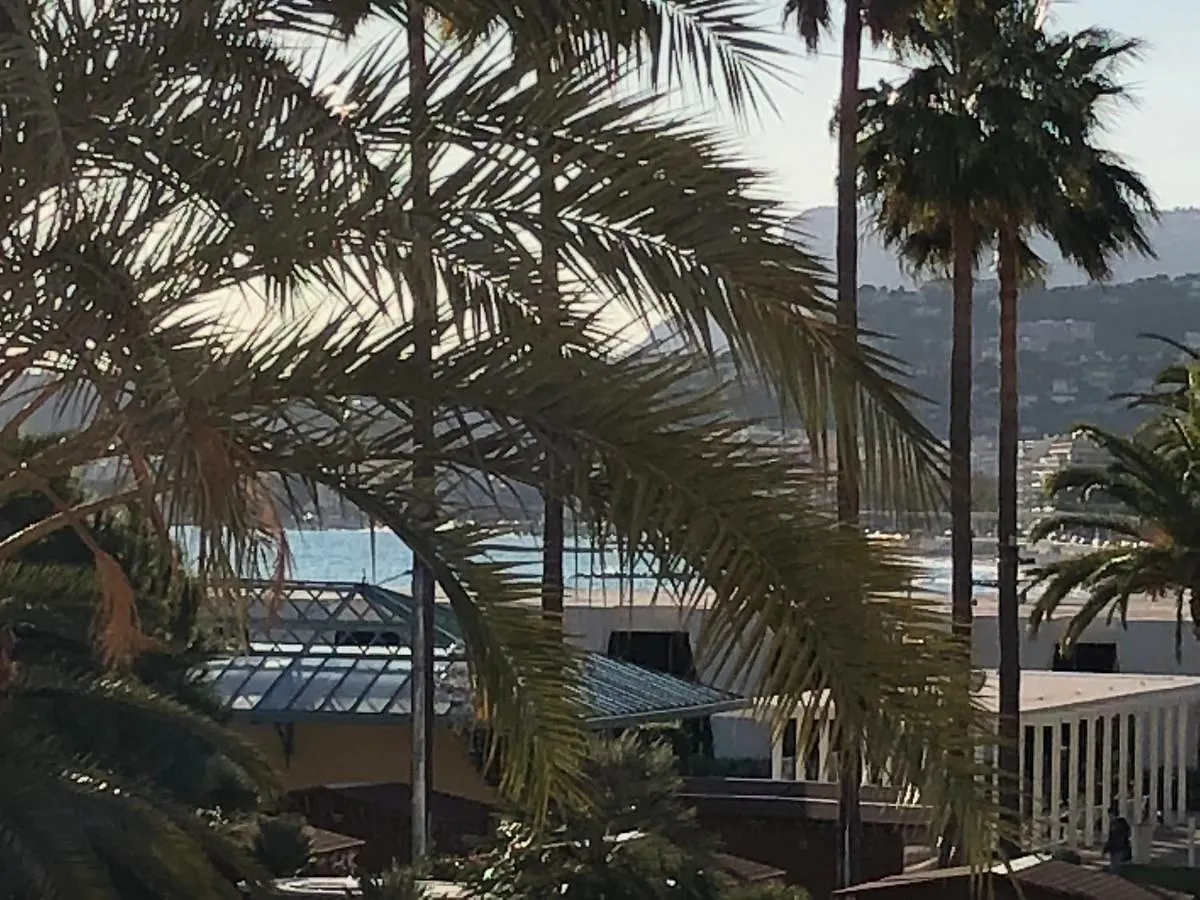 Le Petit Bateau Lägenhet Menton 0*,